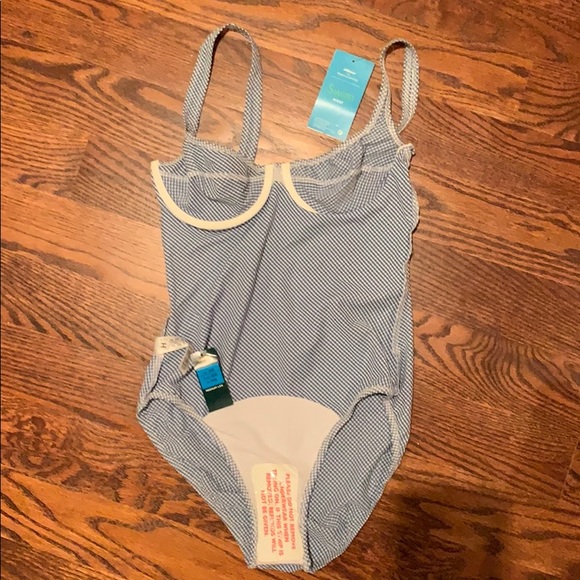 New with tag European Swimsuit - Picture 4 of 5